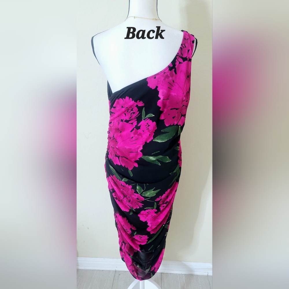 Fashion Nova Floral Midi Dress - Picture 3 of 5